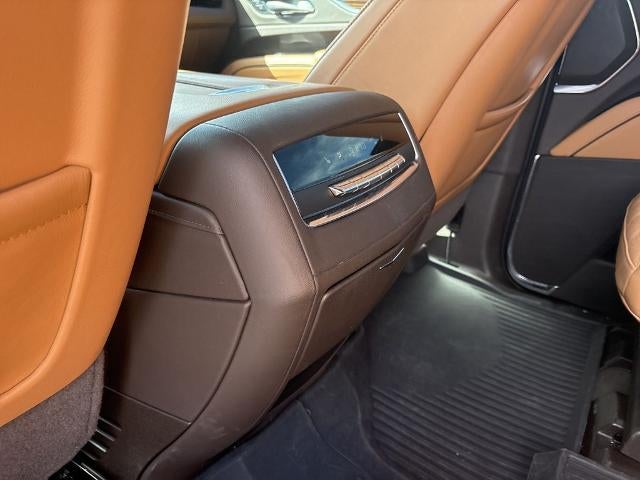 2024 Cadillac Escalade ESV 4WD Premium Luxury