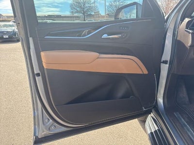 2024 Cadillac Escalade ESV 4WD Premium Luxury