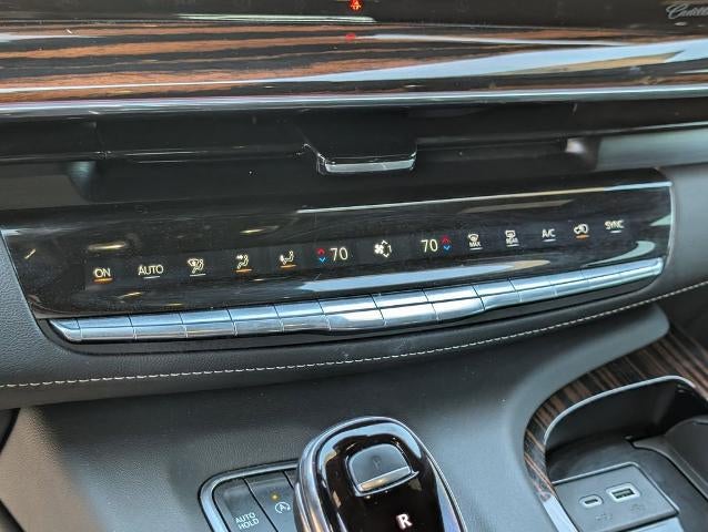 2023 Cadillac Escalade ESV 4WD Premium Luxury