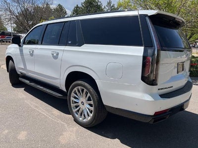 2023 Cadillac Escalade ESV 4WD Premium Luxury