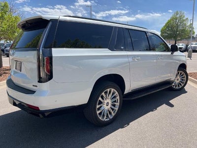 2023 Cadillac Escalade ESV 4WD Premium Luxury
