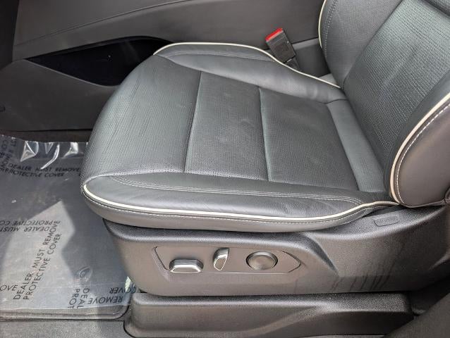 2023 Cadillac Escalade ESV 4WD Premium Luxury