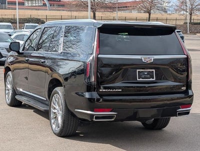 2023 Cadillac Escalade ESV 4WD Premium Luxury