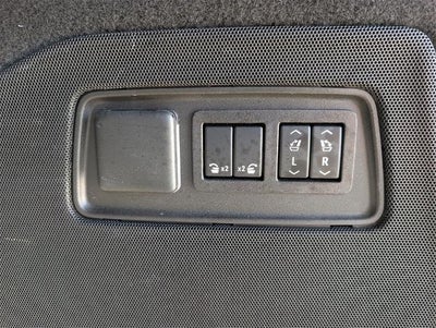 2023 Cadillac Escalade ESV 4WD Premium Luxury Platinum