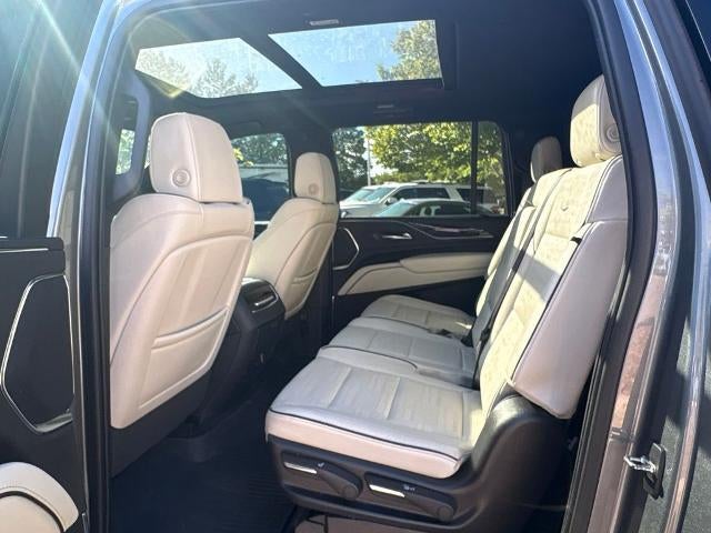 2022 Cadillac Escalade ESV 4WD Sport