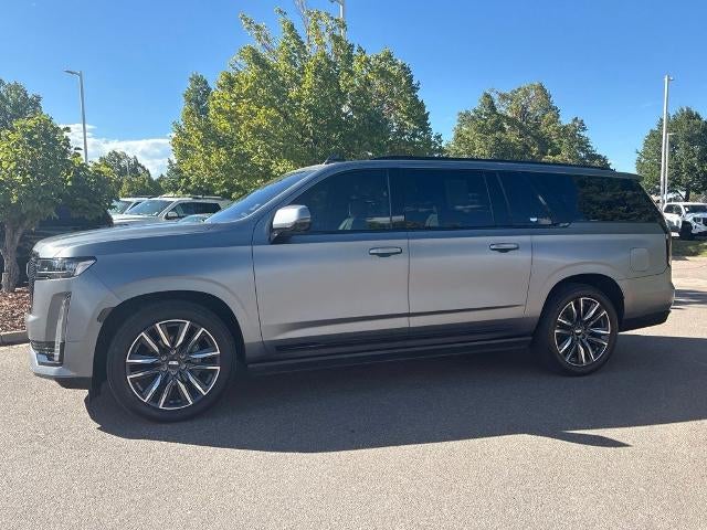 2022 Cadillac Escalade ESV 4WD Sport
