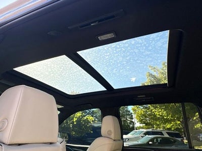 2022 Cadillac Escalade ESV 4WD Sport
