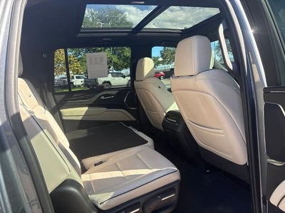 2022 Cadillac Escalade ESV 4WD Sport