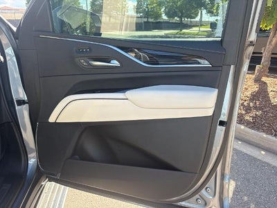 2022 Cadillac Escalade ESV 4WD Sport
