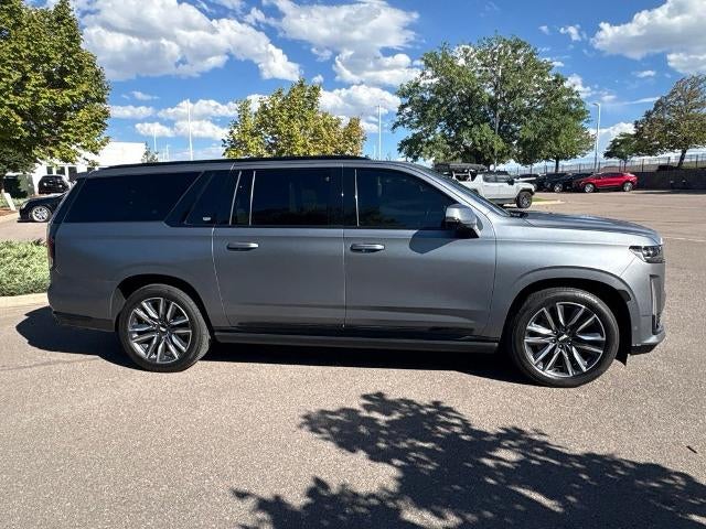2022 Cadillac Escalade ESV 4WD Sport
