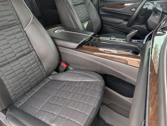 2023 Cadillac Escalade ESV 4WD Sport Platinum