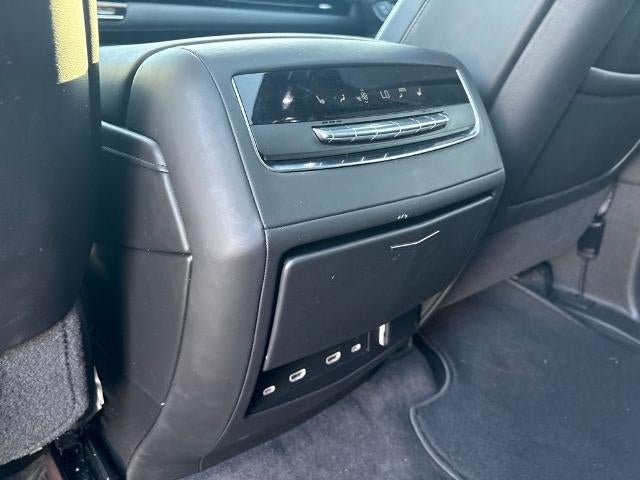 2023 Cadillac Escalade ESV 4WD Sport Platinum