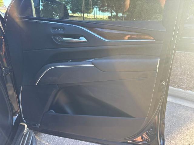 2023 Cadillac Escalade ESV 4WD Sport Platinum