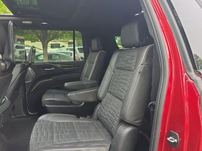 2024 Cadillac Escalade ESV 4WD Sport Platinum