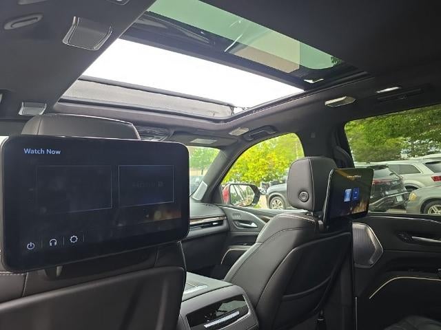 2024 Cadillac Escalade ESV 4WD Sport Platinum