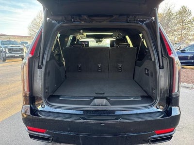 2023 Cadillac Escalade ESV 4WD Sport Platinum