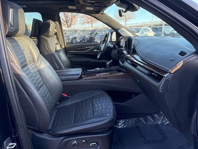 2023 Cadillac Escalade ESV 4WD Sport Platinum