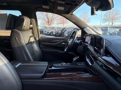 2023 Cadillac Escalade ESV 4WD Sport Platinum