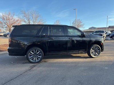 2023 Cadillac Escalade ESV 4WD Sport Platinum