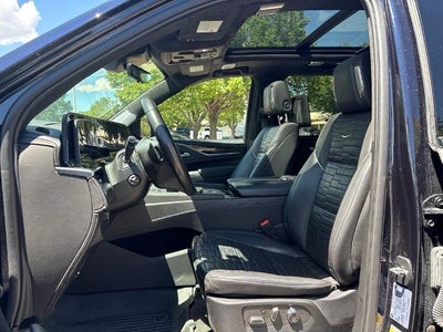2022 Cadillac Escalade ESV 4WD Sport Platinum