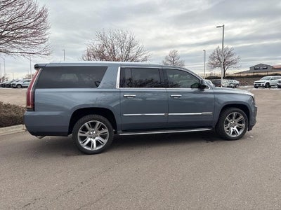 2015 Cadillac Escalade ESV 4WD Luxury