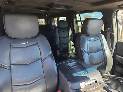 2015 Cadillac Escalade ESV 4WD Platinum