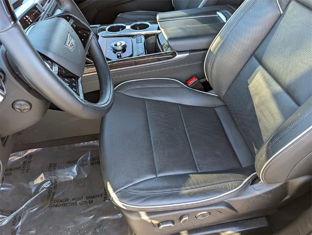 2025 Cadillac Escalade 4WD Premium Luxury