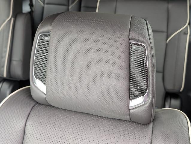 2027 Cadillac Escalade 4WD Luxury