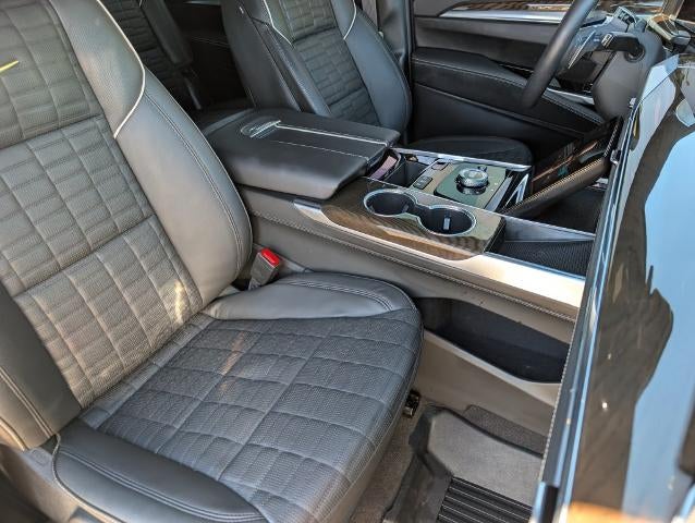 2026 Cadillac Escalade 4WD Platinum Sport