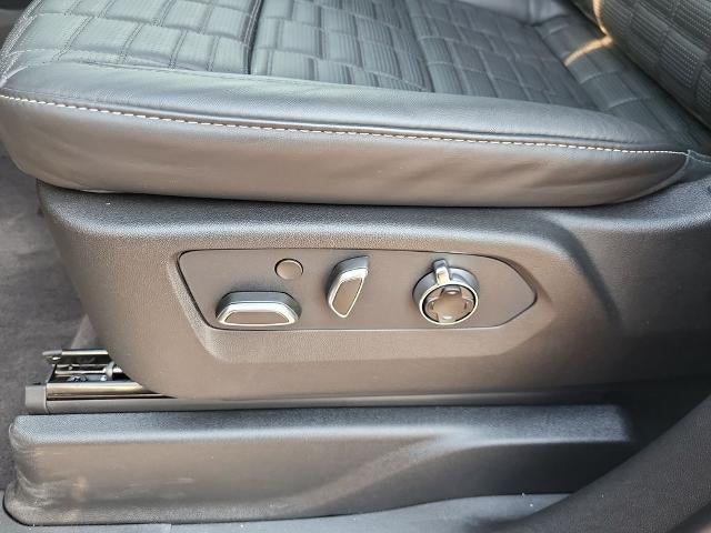 2026 Cadillac Escalade 4WD Platinum Sport