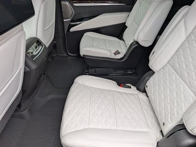2027 Cadillac Escalade 4WD Platinum Sport
