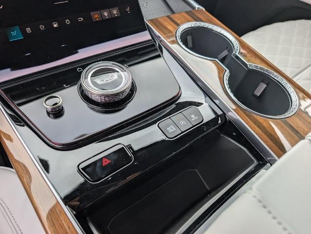 2027 Cadillac Escalade 4WD Platinum Sport