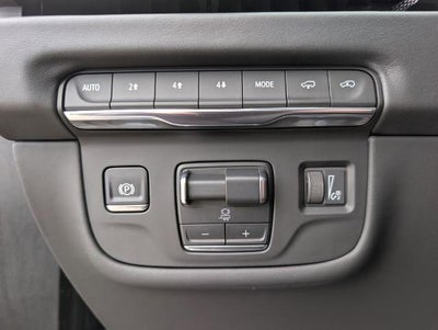 2025 Cadillac Escalade 4WD Sport Platinum