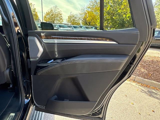 2025 Cadillac Escalade 4WD Sport Platinum