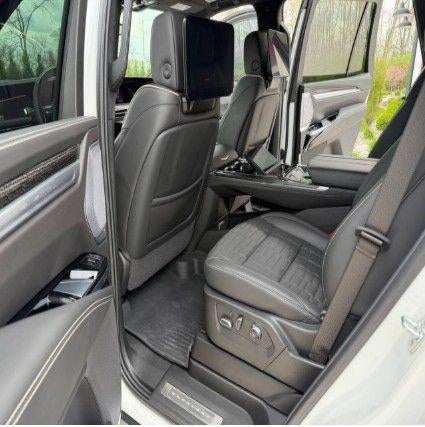 2025 Cadillac Escalade AWD V-Series