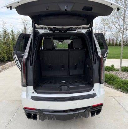2025 Cadillac Escalade AWD V-Series