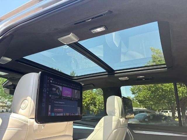 2025 Cadillac Escalade AWD V-Series