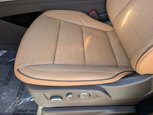 2026 Cadillac Escalade ESV 4WD Luxury