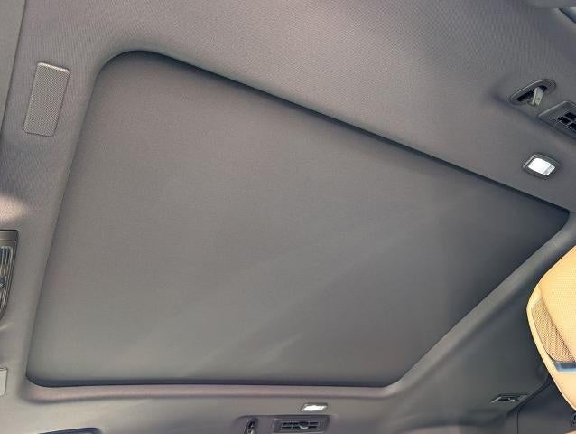 2026 Cadillac Escalade ESV 4WD Luxury