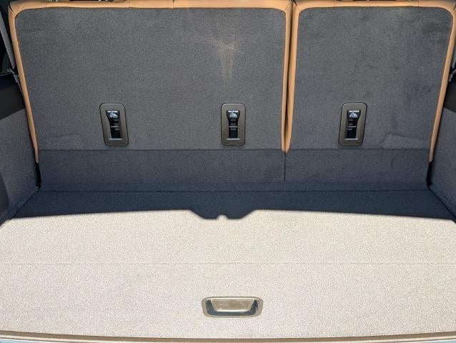 2026 Cadillac Escalade ESV 4WD Luxury