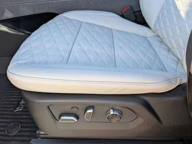 2026 Cadillac Escalade ESV 4WD Platinum Luxury