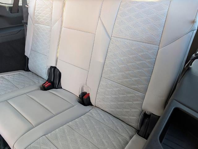 2026 Cadillac Escalade ESV 4WD Platinum Luxury