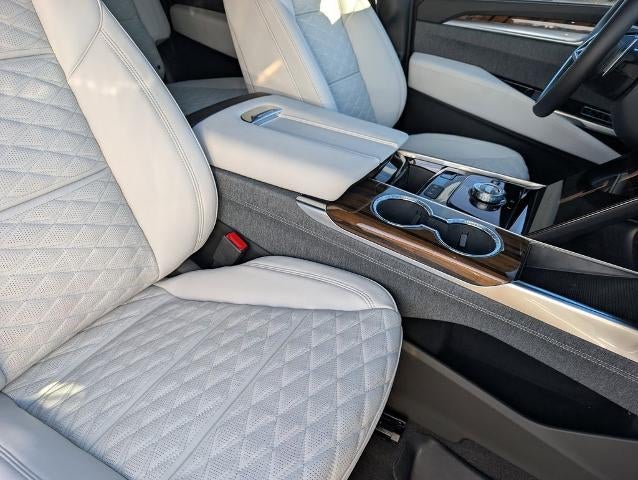 2026 Cadillac Escalade ESV 4WD Platinum Luxury