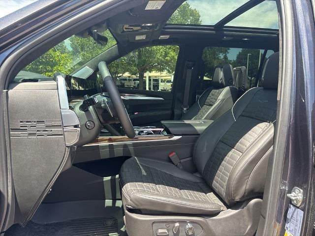 2026 Cadillac Escalade ESV 4WD Platinum Sport