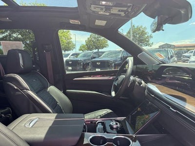 2026 Cadillac Escalade ESV 4WD Platinum Sport