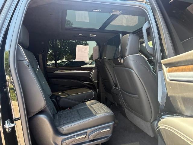 2025 Cadillac Escalade ESV 4WD Sport Platinum