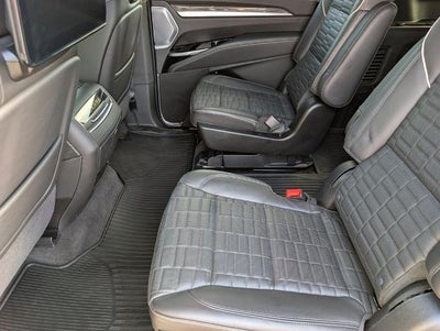 2025 Cadillac Escalade ESV AWD V-Series