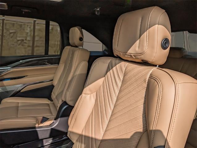 2025 Cadillac ESCALADE IQ Luxury 2