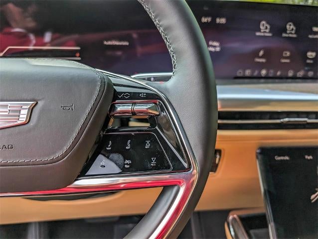 2025 Cadillac ESCALADE IQ Luxury 2