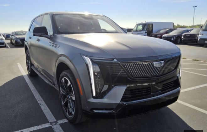 2026 Cadillac ESCALADE IQ Sport